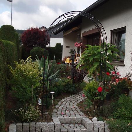 Ferienwohnung Anna Scheid ケルベルク エクステリア 写真